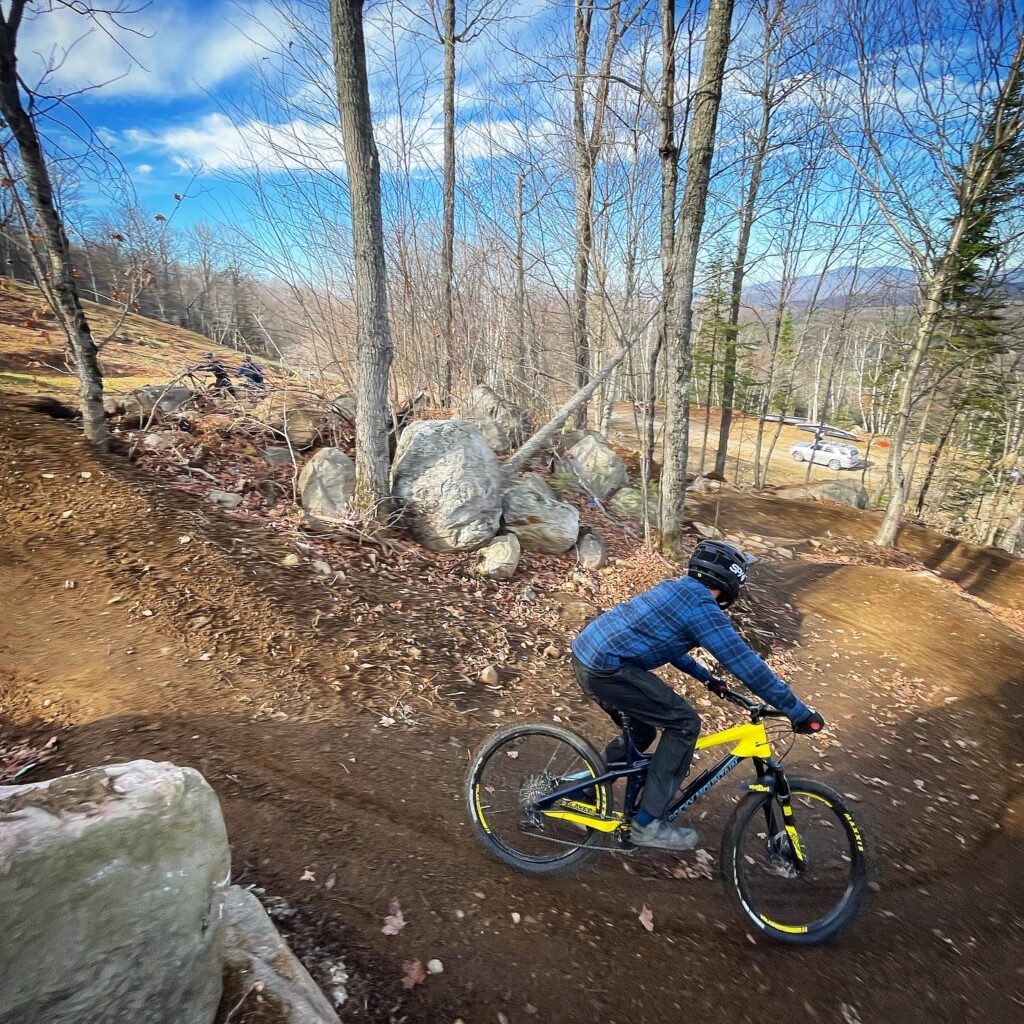 Velo de montagne online quebec